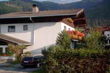 Austria Privát Kaprun, Exterior